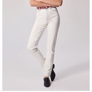 BDG ‘High Rise Mom Slim’ in White Size 28